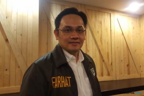 Farhat Abbas Deklarasi Jadi Capres 2024, Netizen: Kalau Jadi, Gua Jalan Kaki dari Jogja ke Jakarta