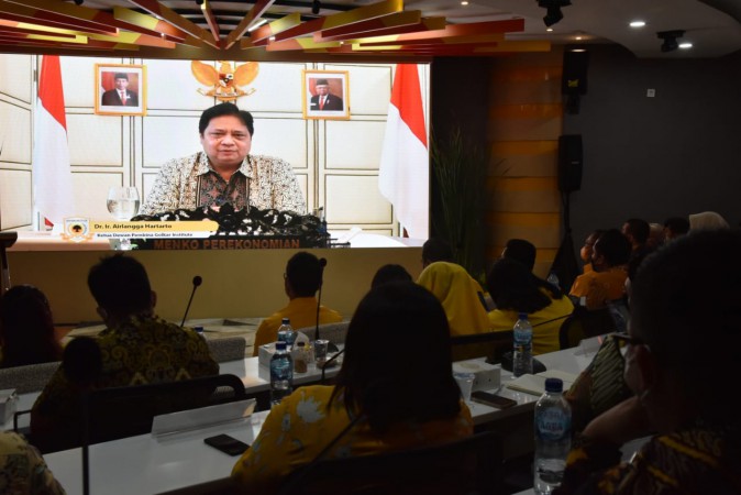 Airlangga Hartarto: Alumni Golkar Institute Harus Berani Ambil Peran Strategis Ekonomi Global