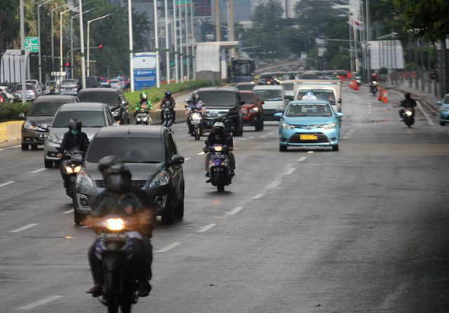 Mobil dan Motor Akan Ditempeli Stiker Pajak, Penunggak Pajak Siap-siap Ditilang