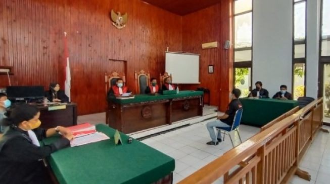 Beritakan Dugaan Korupsi, Wartawan berita.news Muhammad Asrul Dipenjara Tiga Bulan