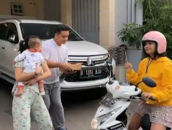 Ringsek Berat, Postingan Mobil Mewah Vanessa-Febri yang Sempat Dikagumi Penggemarnya Banjir Komentar