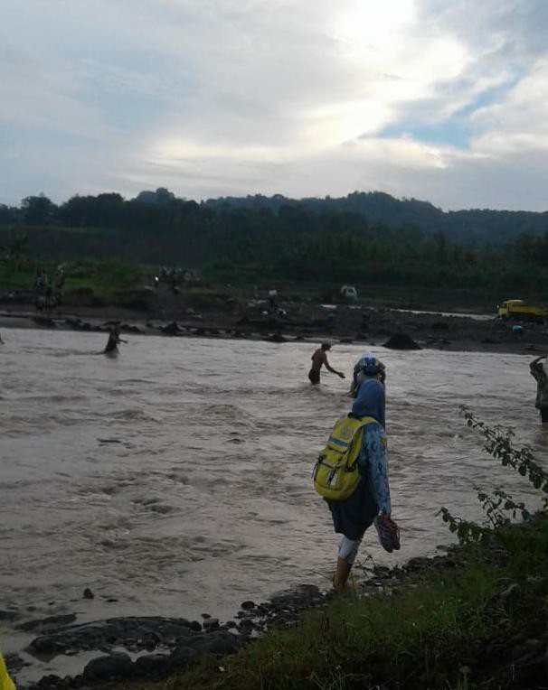 Warga Kutamendala Dambakan Pembangunan Jembatan, Ini Penjelasan Anggota DPRD Brebes