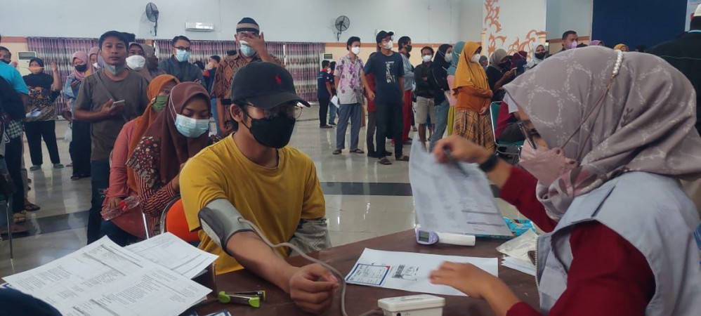 Data Capaian Vaksin Komite Penanganan Covid-19 dengan Dinkes Tidak Sinkron