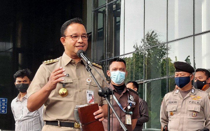 Anies Baswedan Naikan UMP Jakarta 2022, Pengusaha: Pak Gubernur Melanggar Aturan