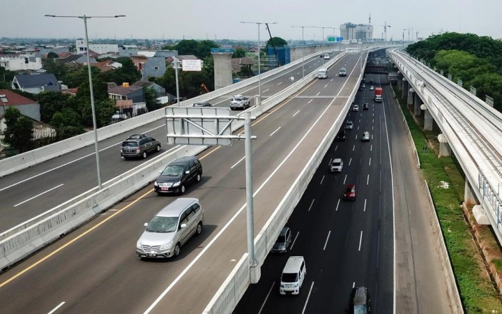 Saat Pemerintah Terapkan PPKM, Pengguna Jalan Tol Turun 43 Persen