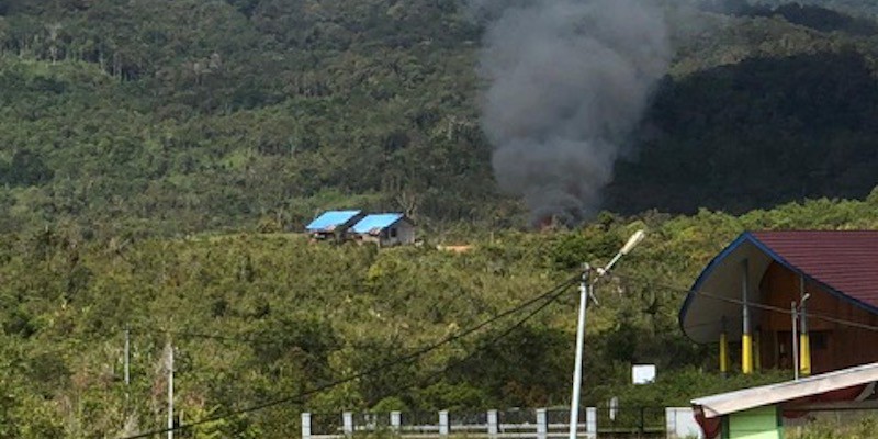 Gedung SMP di Papua Dibakar KKB,  Pos Brimob di Pengunungan Bintang Ditembaki