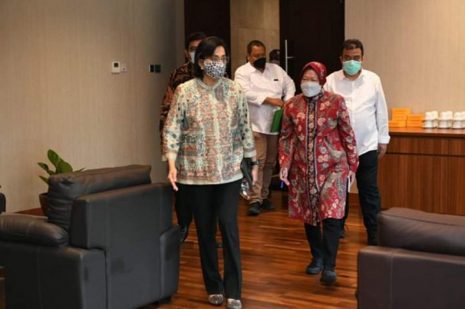 Meski Suka Marah-marah, Risma dan Sri Mulyani Jadi Menteri Terbaik Versi Survei Indikator