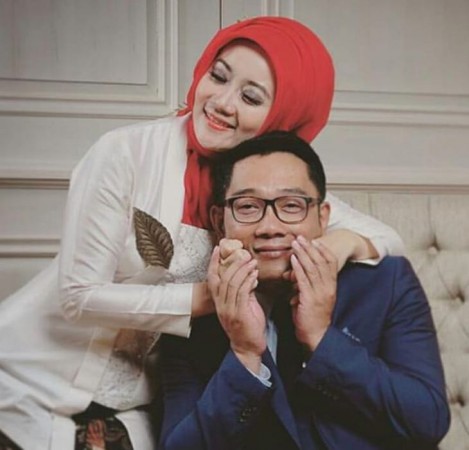 Herry Wirawan Perkosa Santriwati, Istri Gubernur Jabar Atalia Praratya Ikut Terseret