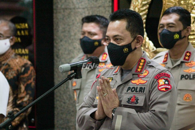 Kapolri Listyo Sigit Minta Komandan Polisi Layani Bawahannya, Bukan Dilayani