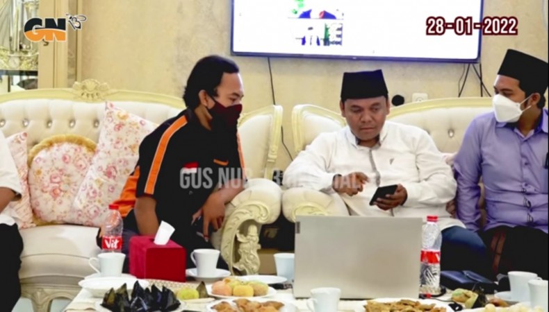 Video Acaranya di Banyumas Sempat Ricuh Viral, Gus Nur: Saya Cuma Jual Madu