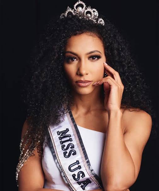 Miss USA 2019 Cheslie Kryst Diduga Bunuh Diri usai Lompat dari Gedung Apartemennya