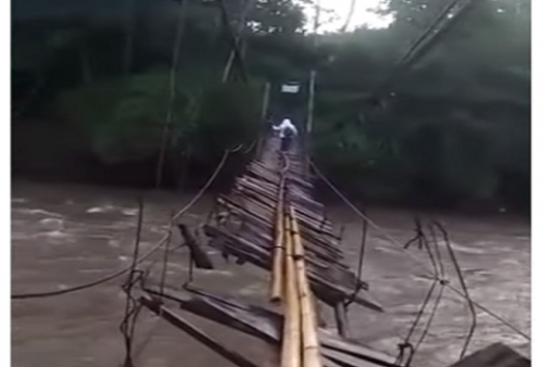 Lebih Mengerikan dari Jembatan Indiana Jones, Siswa di Cianjur Harus Bertaruh Nyawa Saat Berekolah