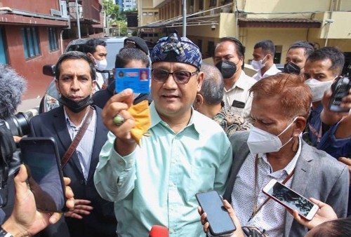 Edy Mulyadi Penuhi Panggilan, Kuasa Hukum Singgung Arteria Dahlan hingga Habib Kribo