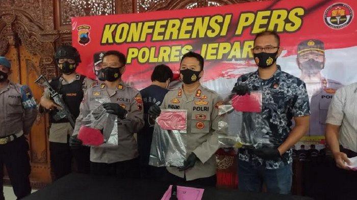 Cemburu Istrinya Berselingkuh, Suami Ditangkap Polisi Usai Kabur ke Malaysia Tiga Tahun