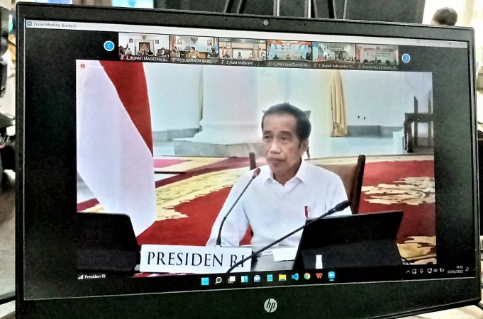 Jokowi Tekankan Kepala Daerah Perketat Protokol Kesehatan dan Percepat Vaksinasi