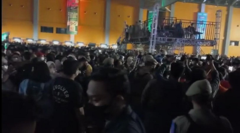 Langgar Prokes, Konser di Makassar Dibubarkan,  22 Pengunjung Diketahui Positif Covid-19