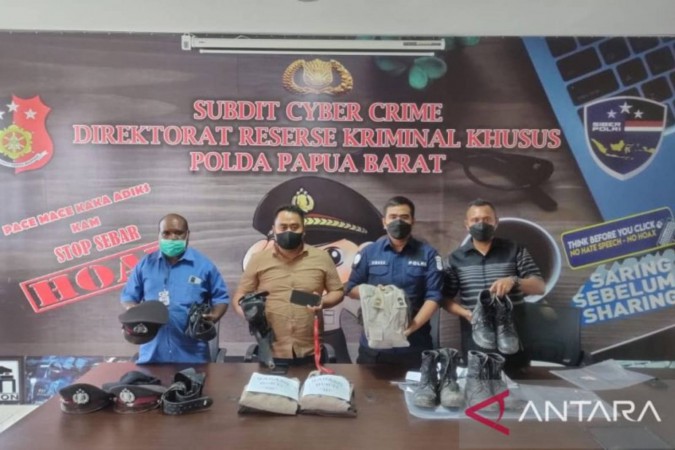 Joget-joget di TikTok Pakai Seragam Polri, Tiga Warga Ditangkap Polisi
