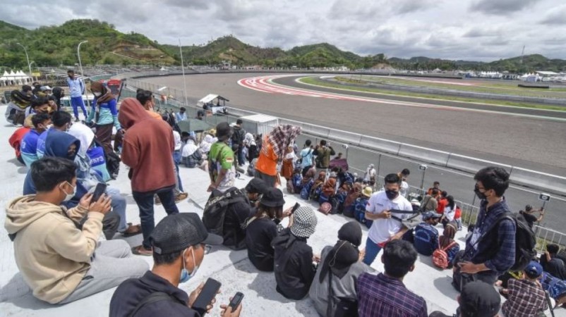 Penonton MotoGP di Sirkuit Mandalika Dibatasi Hanya 60 Ribu Orang