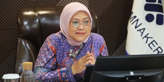 JHT Cair Usia 56 Tahun, Menaker Ida Fauziyah Dinilai Tega, IPR: Pecat Saja!