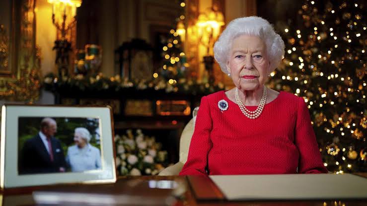 Tiga Kali Vaksin, Ratu Elizabeth II Positif Covid-19 Tertular Pangeran Charles