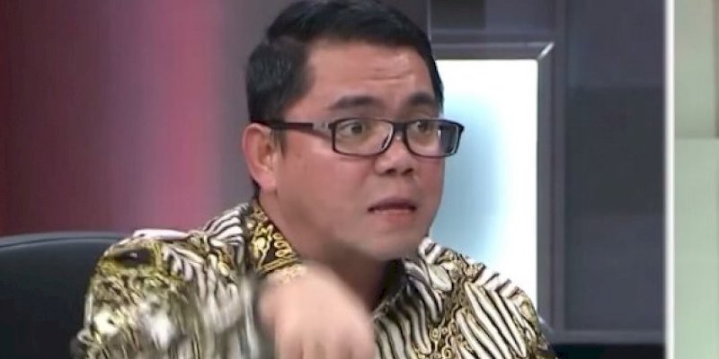 Dibandingkan dengan Edy Mulyadi, Beathor Suryadi: Arteria Dahlan Lagi Tugas Kontrol