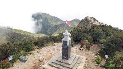 Gunung Lawu Memakan Korban, Pria Ini Meninggal saat Hendak Ritual