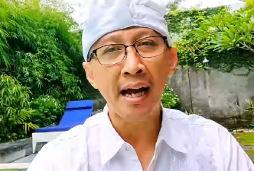 Abu Janda Kena 'Sentil' Noval Assegaf: Bukan Ahli Agama, Jangan Buang Waktu