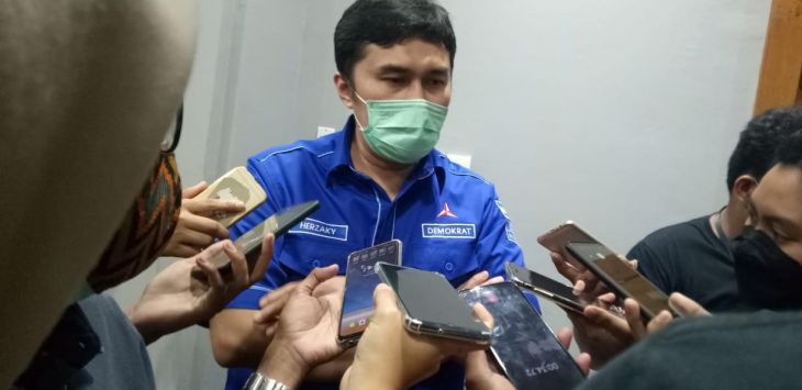 Deklarasi Mendukung Jokowi 3 Periode sebagai Konsolidasi Paling Jahat, Demokrat: Kasihan Kepala Desa