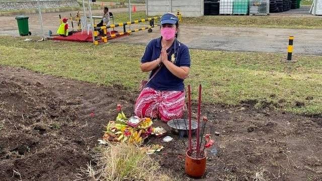 Aksi Mbak Rara Pawang Hujan Disebut Gus Muwafiq Bukan Musyrik, Tetapi Ilmu Spiritual