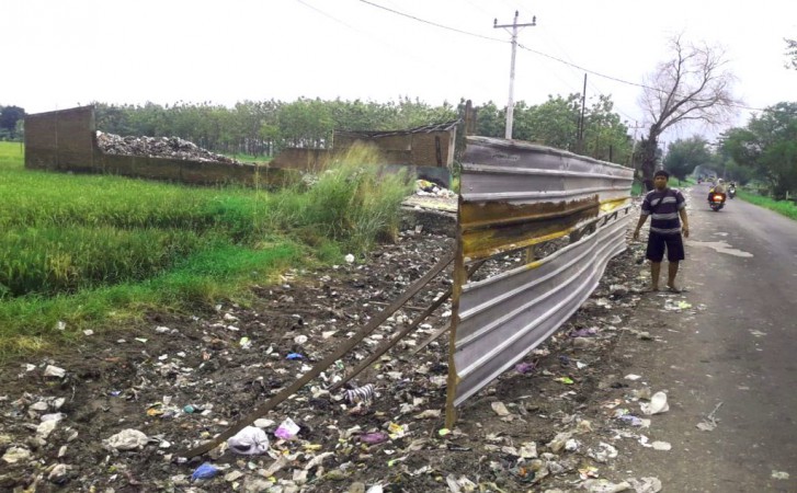 Sampah Menumpuk di Tiga TPS, DLH Kabupaten Tegal Respon Cepat dengan Ini