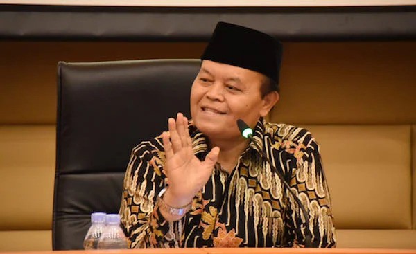 Sindir Jokowi, HNW: Harusnya Patuhi Janji dan Tidak Biarkan Pendukung Deklarasi 3 Periode