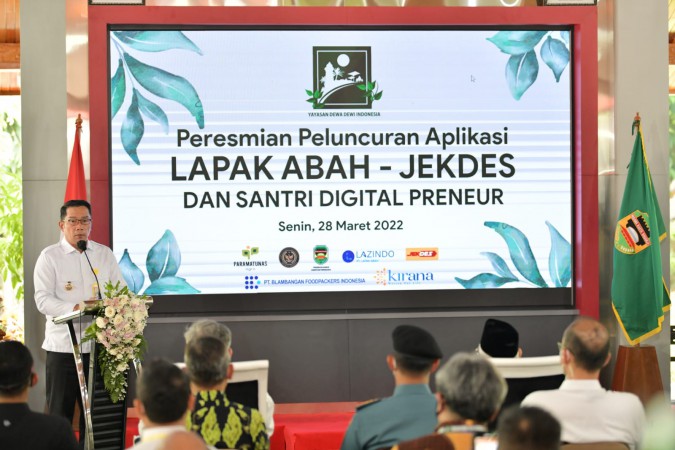 Wapres Ma'ruf Amin dan Gubernur Jabar, Ridwan Kamil Luncurkan Lapak Abah-Ojek Desa