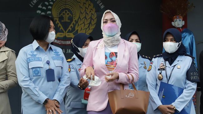 Pernah Marah Sama Angelina Sondakh, Rosiana Silalahi: Perempuan Cantik, Cerdas kok Jadi Koruptor