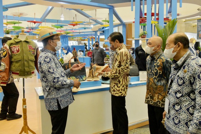 Presiden Jokowi Pesan Produk UMKM Jawa Barat Untuk Suvenir Delegasi G20