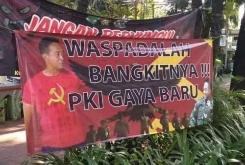 Usai Izinkan Keturunan PKI Daftar TNI, Spanduk Jenderal Andika Berlogo Palu Arit Beredar