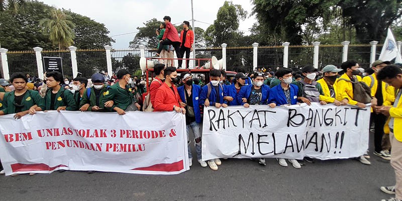 Ade Armando Dipukuli, Substansi Demo Mahasiswa Pupus, Pengamat: Terjadi Pergeseran Isu