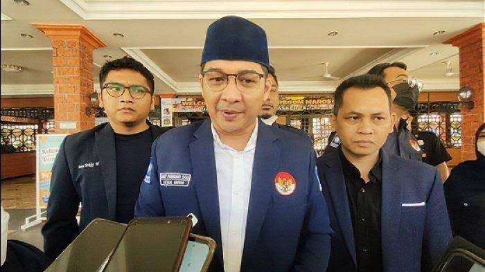 Konflik Ade Armando Kian Panas, Eddy Soeparno dan Pasha Ungu Mulai Melawan