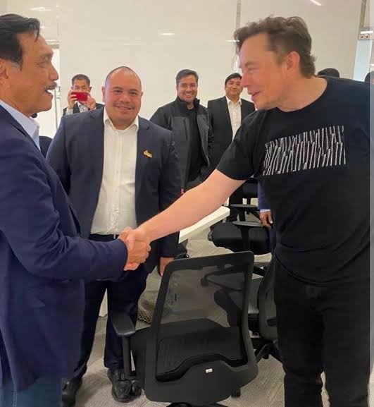 Luhut Sengaja Temui Elon Musk di AS Demi Yakinkan Tesla Investasi Pengolahan Nikel