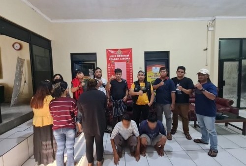 Polisi Tangkap Pencuri 48 Gram Emas, Tiga di Antaranya Emak-emak