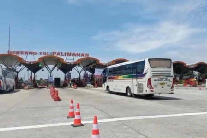 Mudik, 19.178 Kendaraan Sudah Melintas di Gerbang Tol Palimanan Cirebon Shift 1