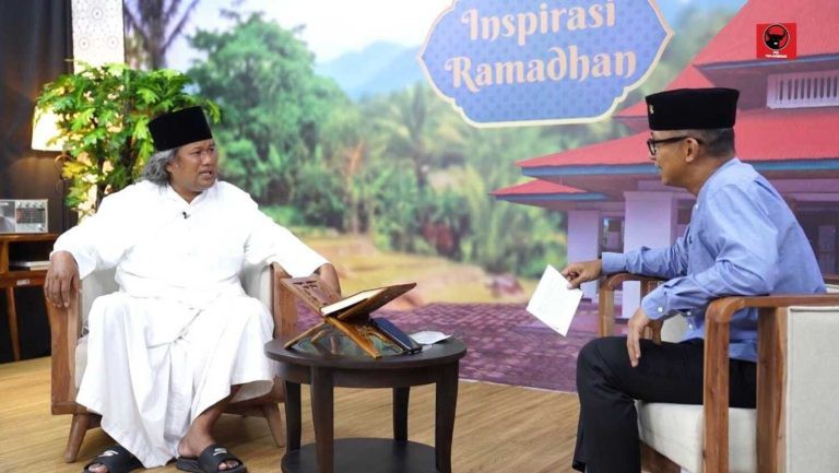 Gus Muwafiq Tanggapi Pro dan Kontra Tradisi Tumpengan dan Sedekah Bumi, Singgung Zakat