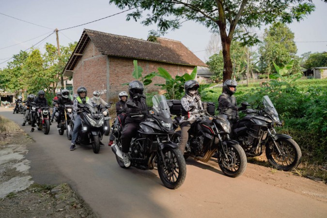 Seru! Ngabuburide ala Honda Big Bike Jawa Tengah Diikuti 17 Konsumen Loyal