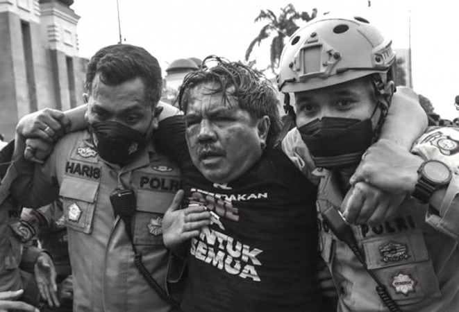 Sebelum Dikeroyok dan Hampir Ditelanjangi, Ade Armando Sebut Mendengar BEM SI Pecah
