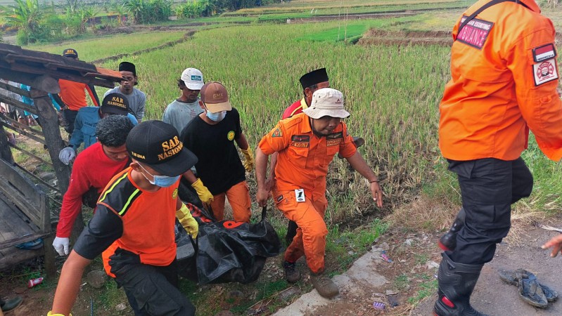 Tiga Hari Pencarian, Warga yang Dilaporkan Tenggelam Ditemukan Meninggal Dunia di Sungai Pemali