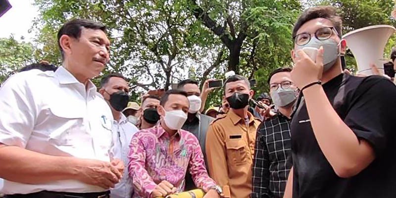 Merasa Kecewa, Mahasiswa Disarankan Tantang Menko Luhut Debat Terbuka soal Big Data