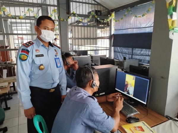 Lebaran, Penghuni Lapas Difasilitasi Terima Kunjungan Keluarga Secara Virtual