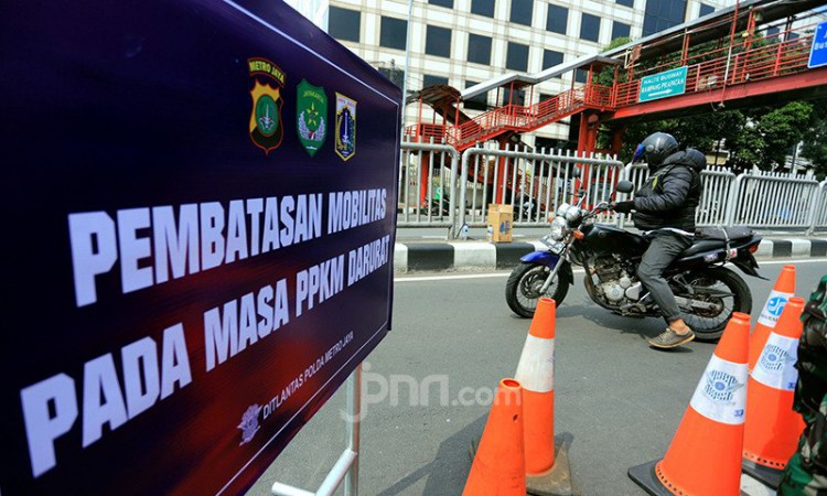 Sepekan Terakhir Kasus Covid-19 Melandai, Epidemilog UI Sarankan Jokowi Hentikan PPKM