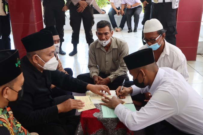 Terjerat Kasus Narkoba, Akad Nikah Digelar saat Mempelai Pria Masih Ditahan