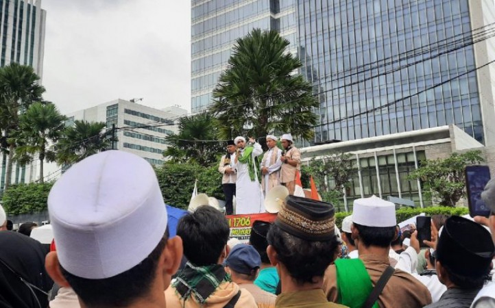 Gelar Aksi Protes, Menantu Habib Rizieq Shihab Minta Nupur Sharma  Belajar Islam Dahulu