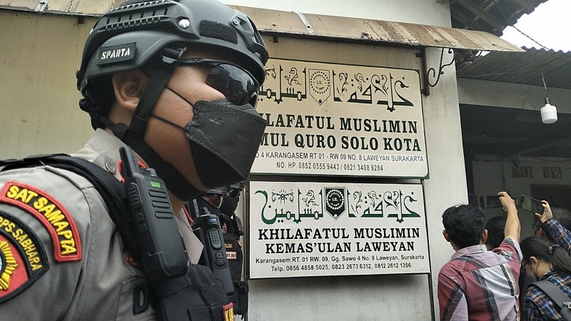 Sekolah Khilafatul Muslimin Hanya Bolehkan Siswanya Hormat ke Bendera Organisasinya, Tolak Ajarkan Pancasila